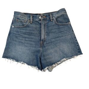 Levi’s 80s High Waisted Mom Shorts Size 28